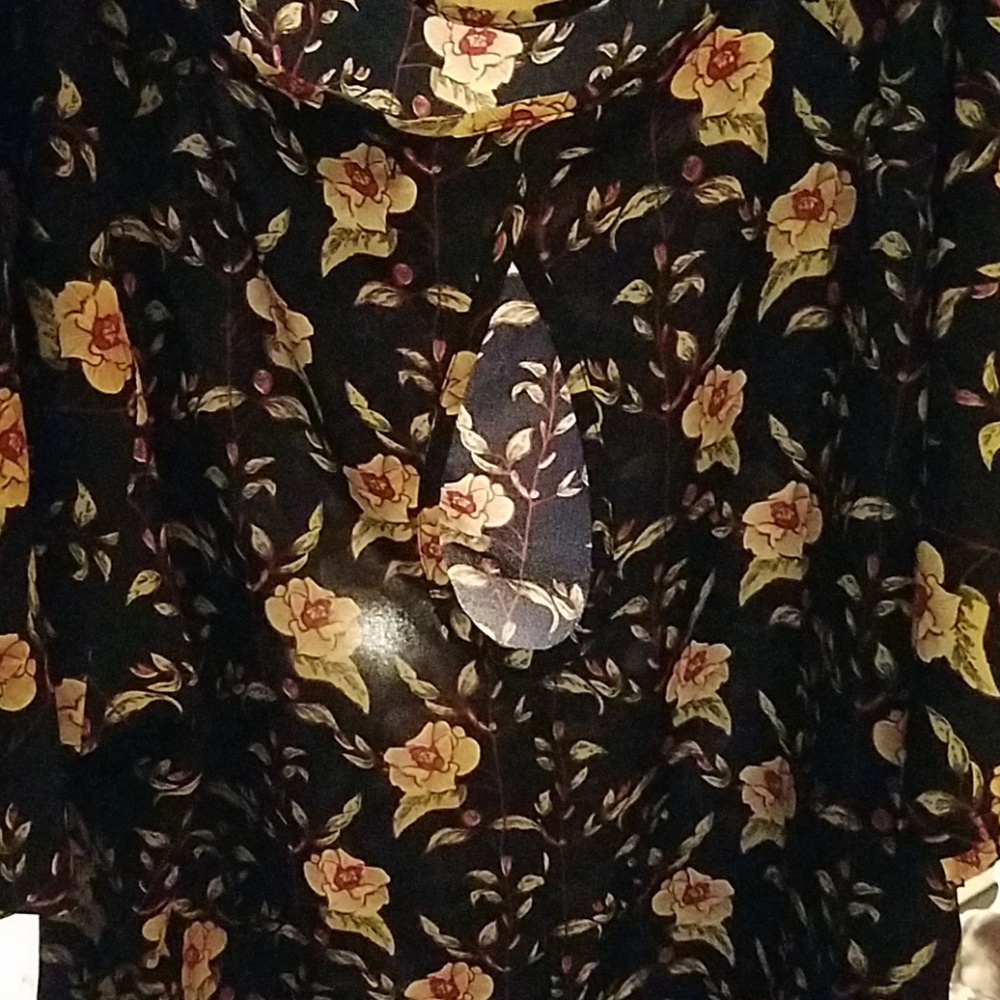 Blouse - Picture 3 of 3